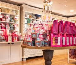 Interieur boutique LA SABLESIENNE